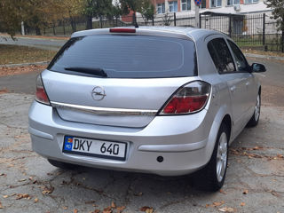 Opel Astra foto 5