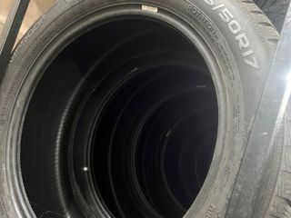 Anvelope 235/50 R17 Nokian iarna foto 2