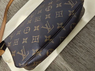 Louis Vuitton Pochette foto 3