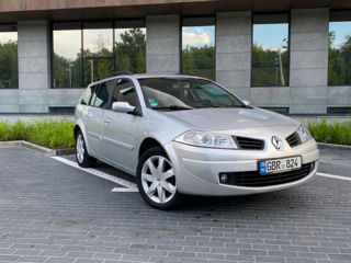 Renault Megane foto 9