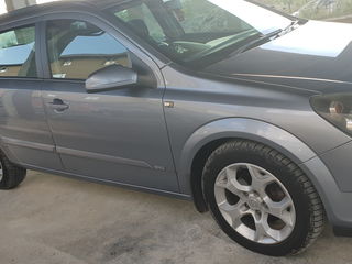 Opel Astra H,J, Corsa D  dezmembrez ,Продам Запчасти Opel Astra H,J