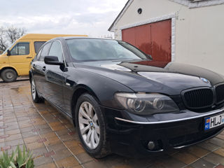 BMW 7 Series foto 3