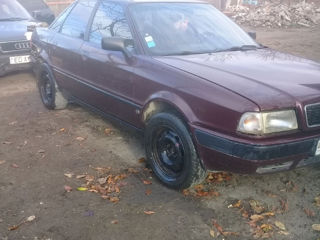 Audi 80 foto 3