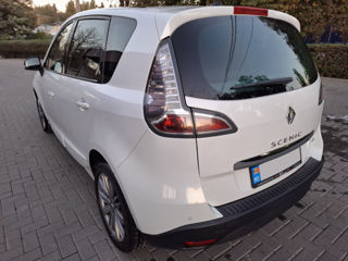 Renault Scenic foto 8