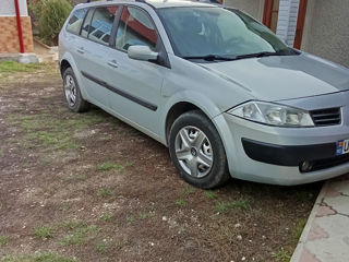 Renault Megane foto 2