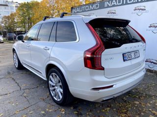 Volvo XC90 foto 3