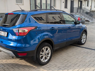 Ford Escape foto 4