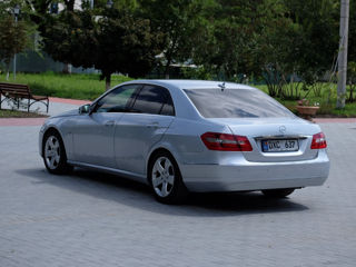 Mercedes E-Class foto 5