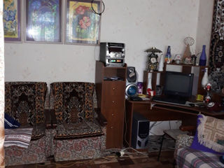 Продается дом в селе Старые Братушаны имеется сарай.гараж.подвал.вода,газ,отопление печное и на газе foto 9