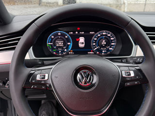 Volkswagen Passat foto 9