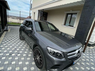 Mercedes GLC foto 4