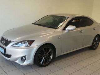 Lexus is gs foto 2