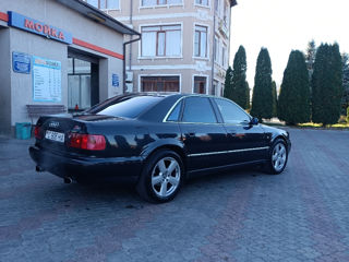 Audi A8 foto 2