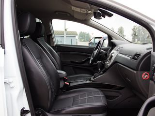 Ford Kuga foto 7