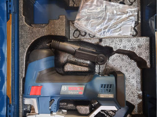 Лобзик Bosch Professional GST 18V-155 SC