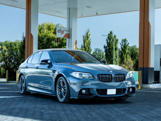 BMW 5 Series foto 3