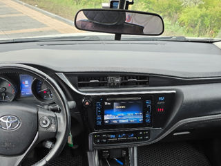 Toyota Auris foto 10