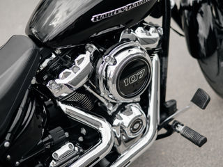 Harley - Davidson Breakout (FXBR) foto 5