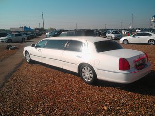 Lincoln Town Car foto 6