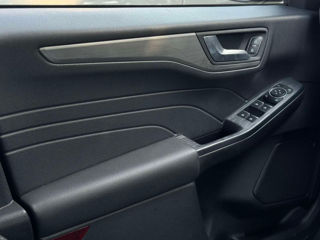 Ford Kuga foto 11