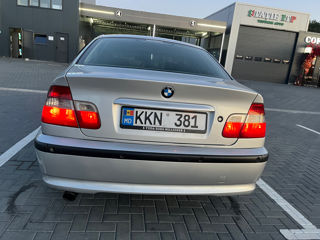 BMW 3 Series foto 4