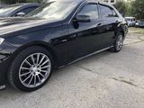 Mercedes e43 AMG 5x112 R17  235/45 R17 foto 2