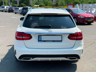 Mercedes C-Class фото 5
