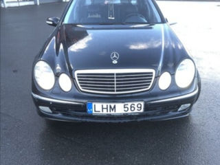 Mercedes E-Class foto 3