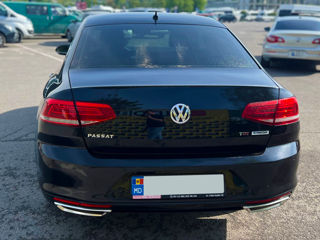 Volkswagen Passat foto 7