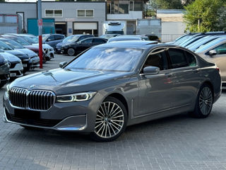 BMW 7 Series foto 3