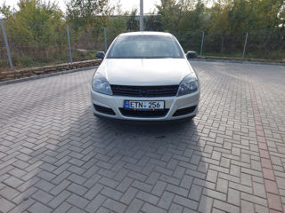 Opel Astra foto 3