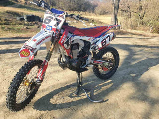 Honda CRF 450 foto 4