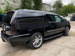 Cadillac Escalade foto 3