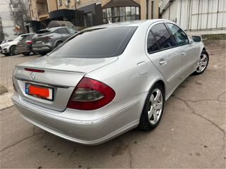 Mercedes E-Class foto 4