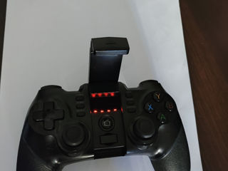 Vând GamePad Ipega pg-9076