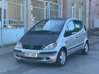 Mercedes A-Class foto 3