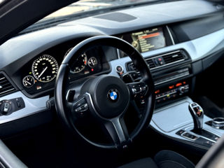 BMW 5 Series foto 6