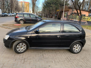 Opel Corsa foto 4