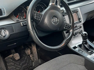 Volkswagen Passat foto 7