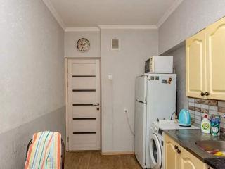 Apartament cu 2 camere, 55 m², Centru, Chișinău foto 3
