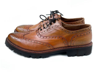 Baldinini Almond Brogue Derby. Размер 45. Оригинал. Состояние новых. foto 2