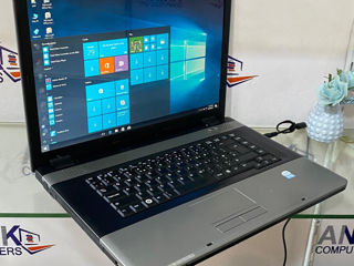 Advent 9117 Laptop 17 inch Dual Core 3 GB Ram 500GB HDD Win 7