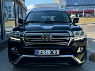 Toyota Land Cruiser foto 2