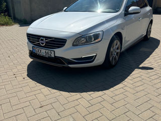 Volvo V60 foto 2