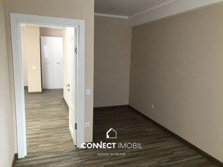 Apartament cu 3 camere, 78 m², Râșcani, Chișinău foto 2