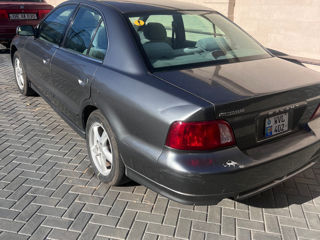 Mitsubishi Galant foto 2