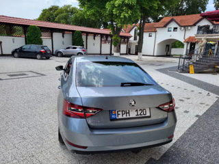 Skoda Superb foto 6