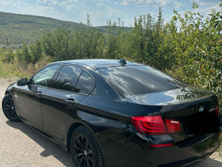 BMW 5 Series foto 5