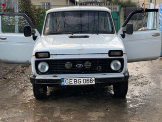 Lada / ВАЗ 2121 (4x4)