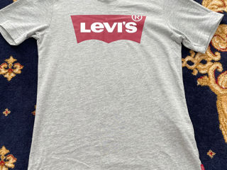 Tricou Levis foto 2